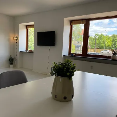 Apartman Stylish Long-term Flat For Expats